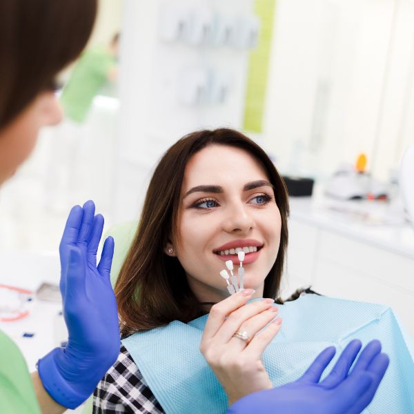 Ao mergulharmos no universo da Estética Dental, a Vieira Odontologia se destaca como uma referência de qualidade e inovação.