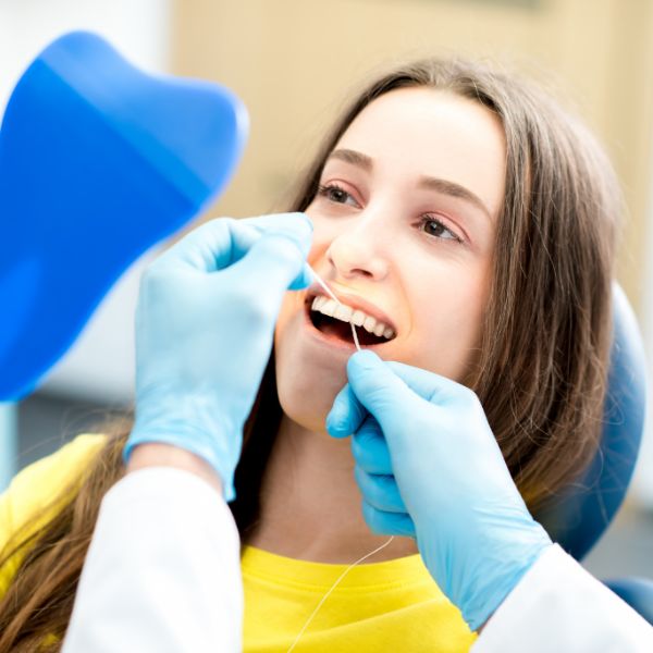 Tratamentos Personalizados em Periodontia na Vieira Odontologia.