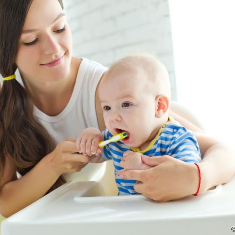 Amamentação e Saúde Bucal: Redução do Risco de Cáries em Bebês.
