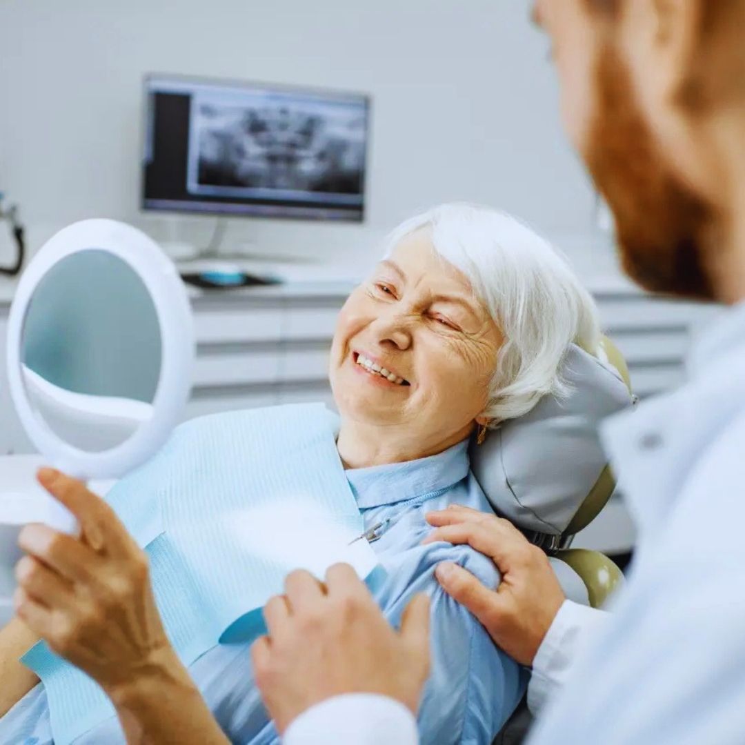 Os implantes dentários representam uma solução inovadora na odontologia moderna.